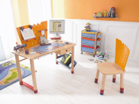 Детские парты и наборы/письменные столы/тумбы школьные